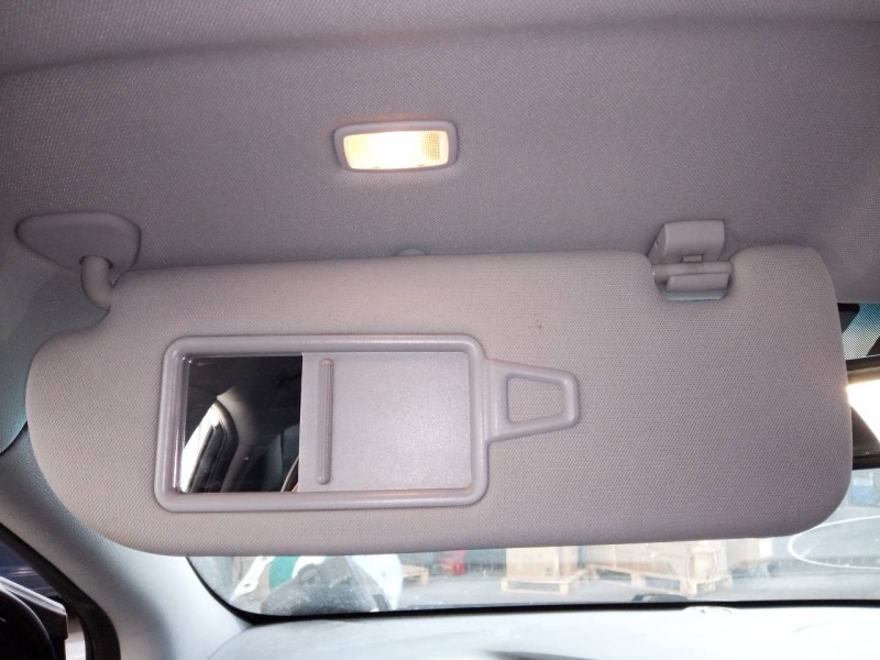 Recambio de parasol izquierdo para hyundai i40 style referencia OEM IAM   