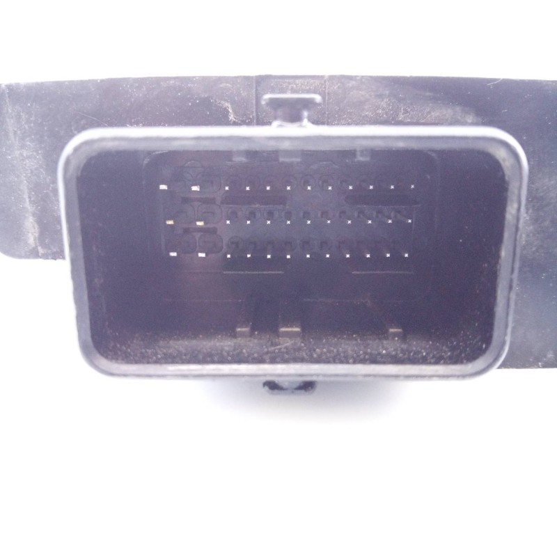 Recambio de centralita motor uce para citroën berlingo referencia OEM IAM 9650360280 9650360280 E3-B2-26-1