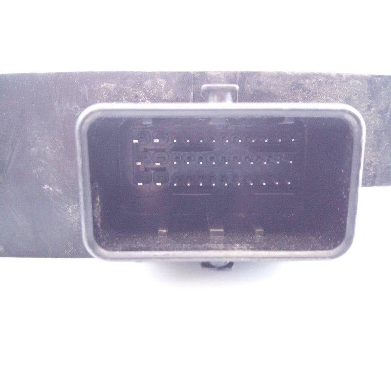 Recambio de centralita motor uce para citroën berlingo referencia OEM IAM 9650360280 9650360280 E3-B2-26-1