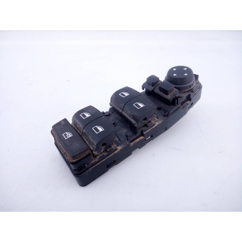 Recambio de mando elevalunas delantero izquierdo para bmw serie 1 lim. (f20) 120d referencia OEM IAM 920811102  E3-A3-25-2
