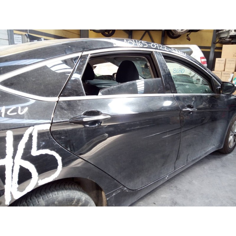 Recambio de puerta trasera derecha para hyundai i40 style referencia OEM IAM   