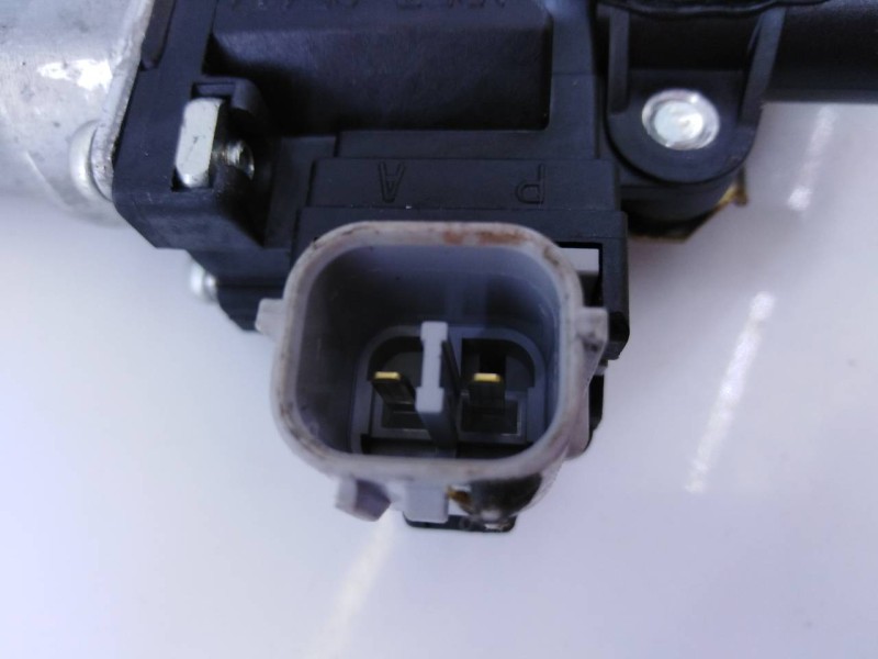 Recambio de elevalunas delantero derecho para subaru tribeca b9 limited referencia OEM IAM 60525GD  E2-A5-5-1