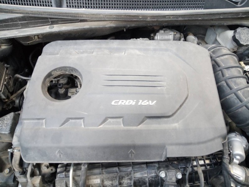 Recambio de tapa motor para hyundai i40 style referencia OEM IAM   