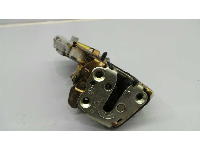 Recambio de cerradura puerta trasera derecha para nissan terrano/terrano.ii (r20) luxury referencia OEM IAM   E2-A4-55-2