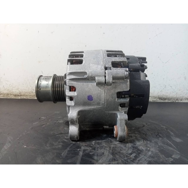 Recambio de alternador para volkswagen t-roc sport referencia OEM IAM 05E903026Q  P3-B6-2-4