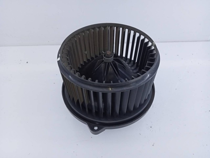 Recambio de ventilador calefaccion para hyundai i40 style referencia OEM IAM B308830510 A0550174 E2-B5-4-2