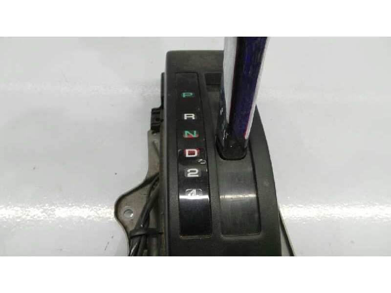 Recambio de palanca cambio para nissan terrano/terrano.ii (r20) luxury referencia OEM IAM   E2-A4-54-2