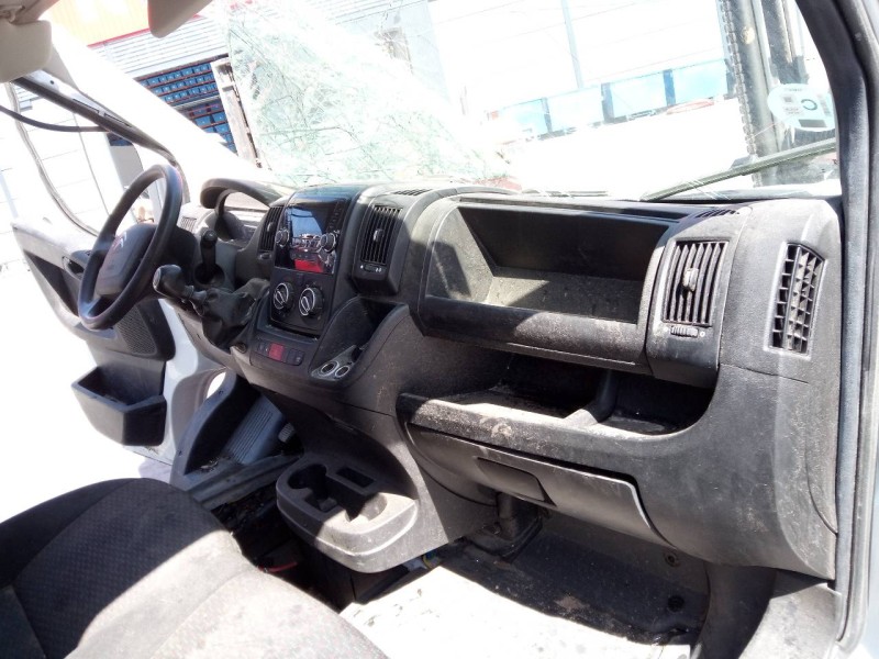 Recambio de salpicadero para citroën jumper kombi 30 l1h1 blue-hdi 140 referencia OEM IAM   