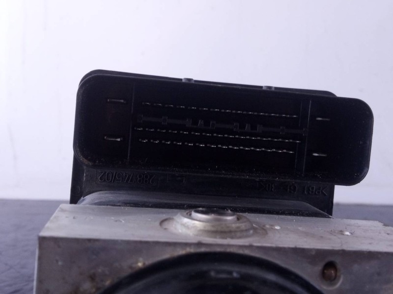 Recambio de abs para volkswagen touran (1t2) advance referencia OEM IAM 1K0614517AF 1K0907379AC P3-B9-19-1