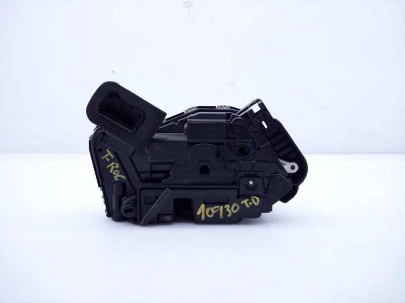 Recambio de cerradura puerta trasera derecha para volkswagen t-roc sport referencia OEM IAM 5TA839015L  E1-B6-28-1