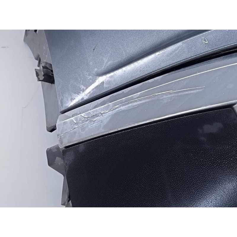 Recambio de paragolpes trasero para volkswagen t-roc sport referencia OEM IAM 2GA807521S  