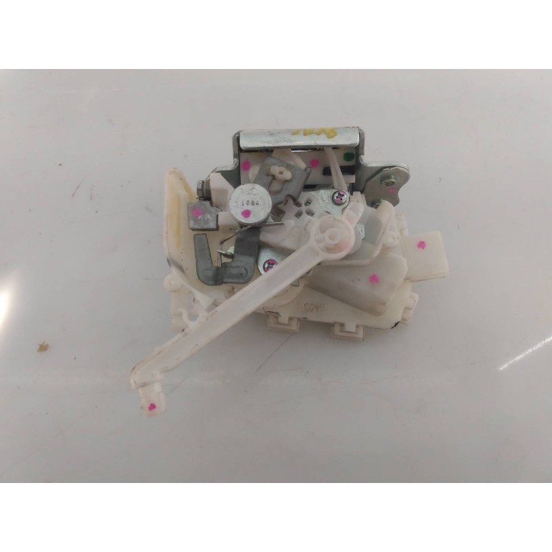 Recambio de cerradura maletero / porton para mitsubishi space star (a00) kaiteki referencia OEM IAM   E2-B4-40-2