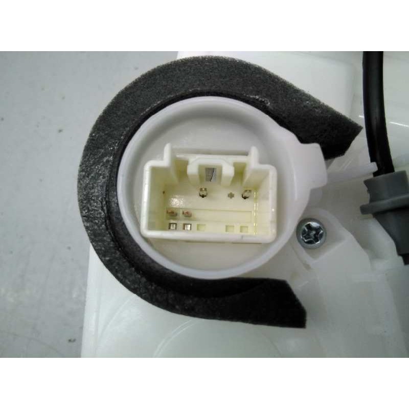 Recambio de cerradura puerta trasera izquierda para mazda cx-5 zenith 2wd referencia OEM IAM 8L18A0170  E2-B5-40-1