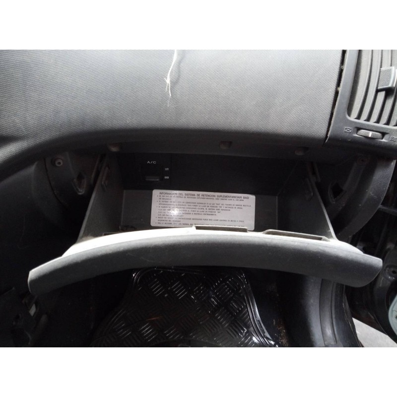 Recambio de guantera para hyundai i30 style referencia OEM IAM   