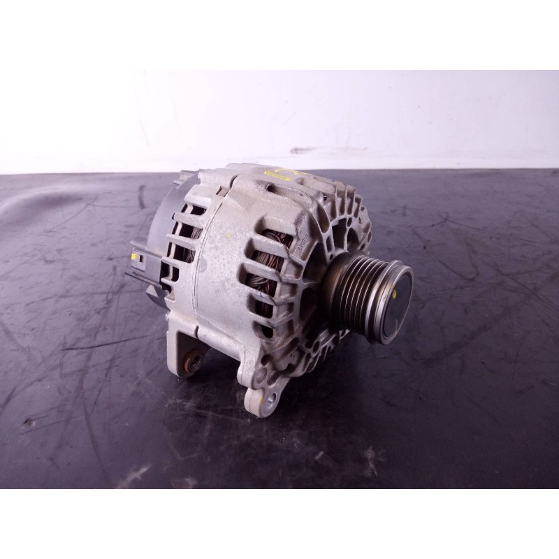Recambio de alternador para seat ateca (kh7) xcellence referencia OEM IAM 04L903021D 118497254 P3-B5-4-2