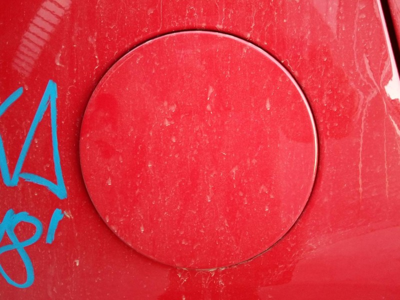 Recambio de tapa exterior combustible para opel mokka x excellence referencia OEM IAM   