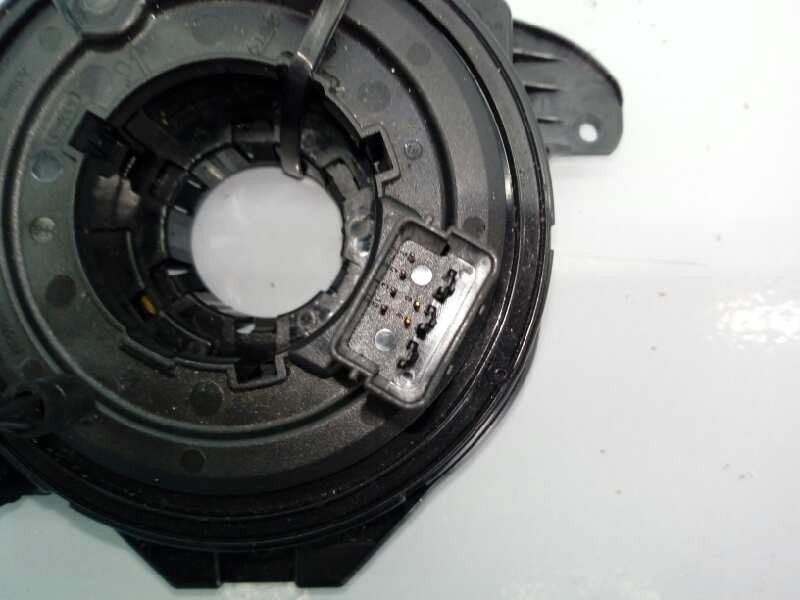 Recambio de anillo airbag para skoda rapid active referencia OEM IAM 6C0959653  E2-A1-8-6