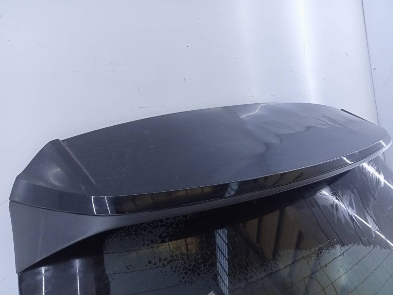 Recambio de porton trasero para volkswagen t-roc sport referencia OEM IAM   E4-A2-13