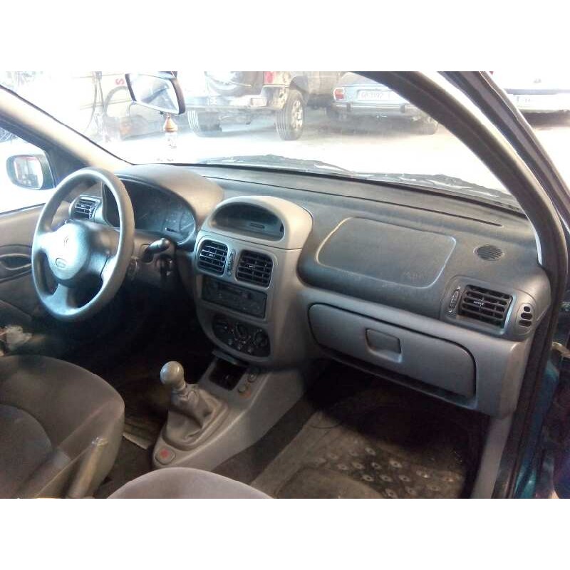 renault clio ii fase i (b/cbo) del año 1998