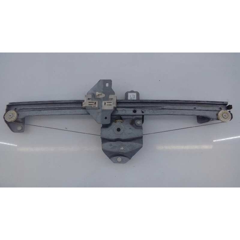 Recambio de elevalunas delantero derecho para dacia dokker express ambiance referencia OEM IAM 807209071R  E1-A1-20-2