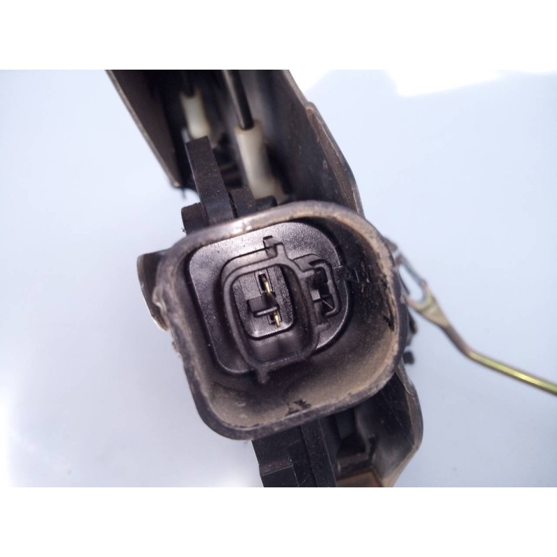 Recambio de cerradura puerta trasera izquierda para toyota rav 4 (a2) 2.0 luna 4x4 (2003) referencia OEM IAM   E2-B4-14-1