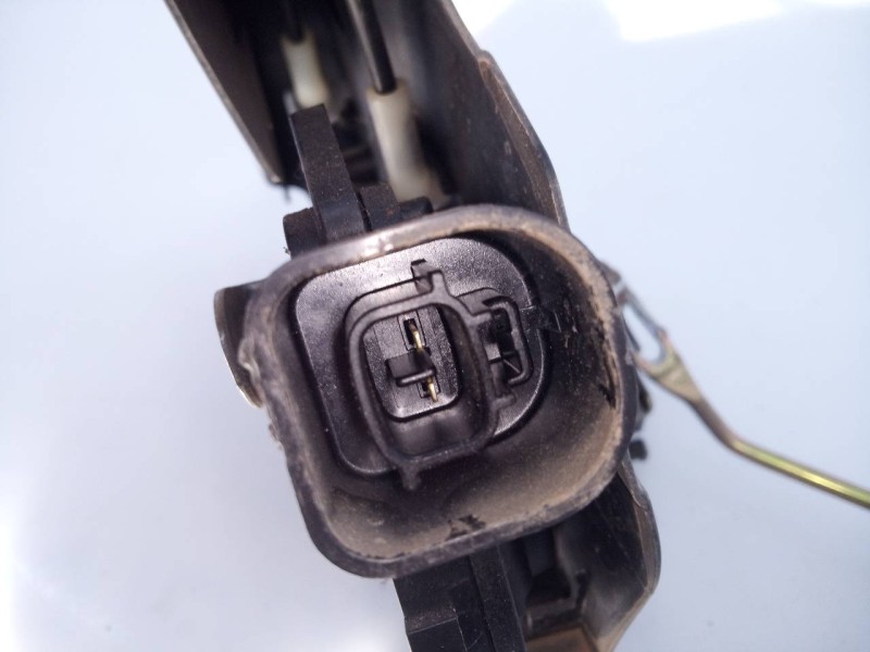 Recambio de cerradura puerta trasera izquierda para toyota rav 4 (a2) 2.0 luna 4x4 (2003) referencia OEM IAM   E2-B4-14-1