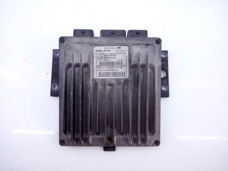 Recambio de centralita motor uce para renault clio iii 20 aniversario referencia OEM IAM 8200399038  E2-A1-33-7