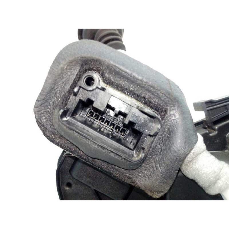 Recambio de cerradura puerta trasera izquierda para skoda rapid active referencia OEM IAM   E1-A5-40-1