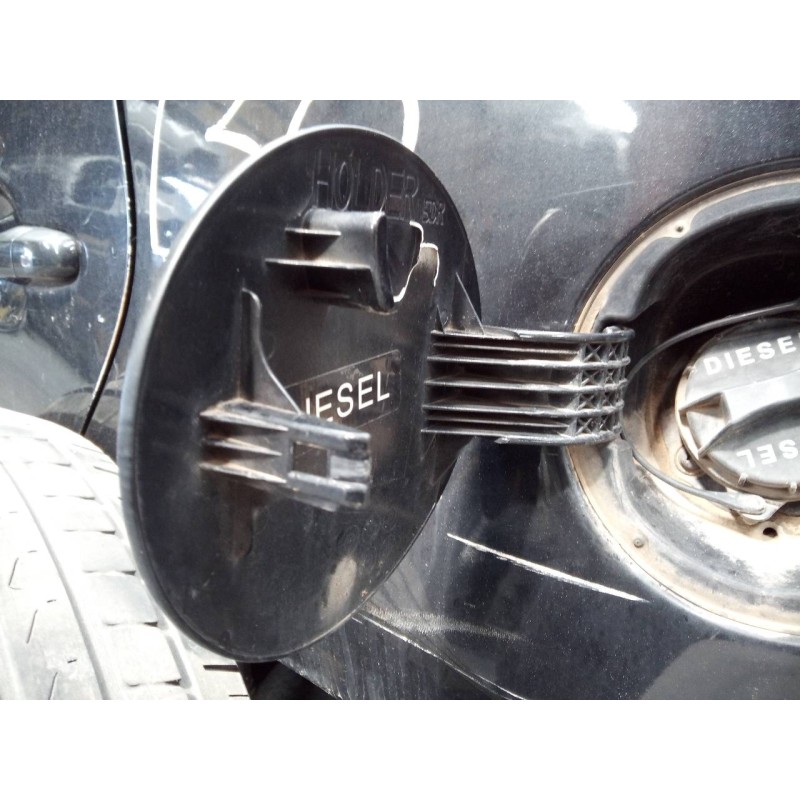Recambio de tapa exterior combustible para hyundai i30 style referencia OEM IAM   