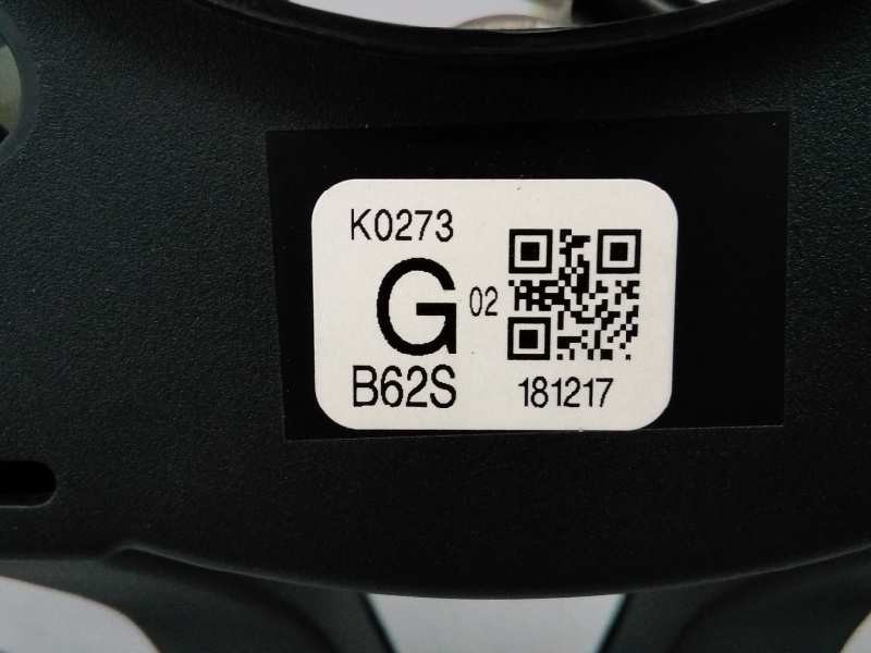 Recambio de volante para mazda cx-5 zenith 2wd referencia OEM IAM K0273 B62S181217 E2-B5-39-1