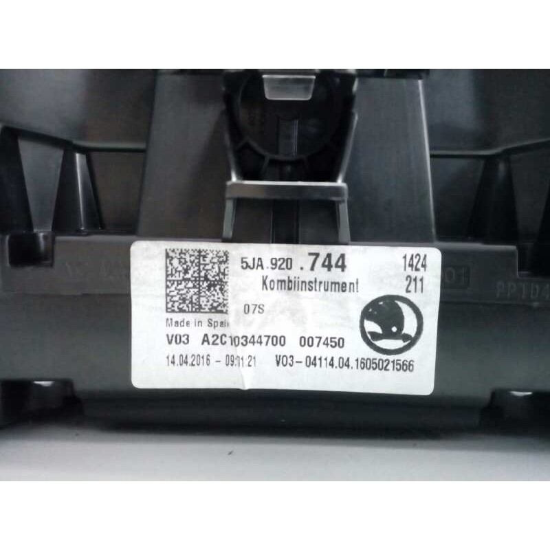 Recambio de cuadro instrumentos para skoda rapid active referencia OEM IAM 5JA920744  E2-A1-8-6