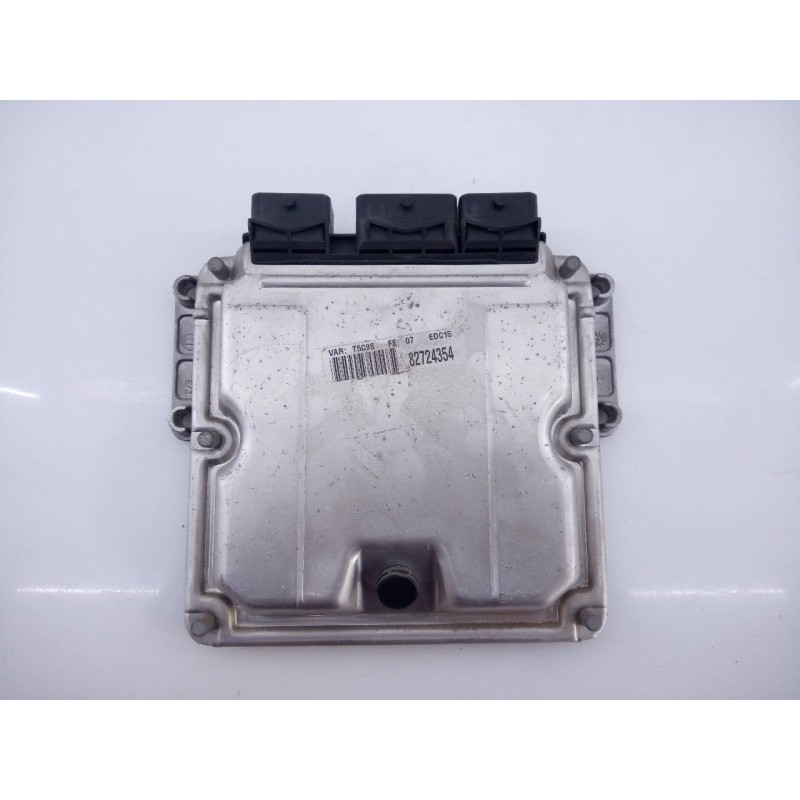 Recambio de centralita motor uce para peugeot 307 break / sw (s1) sw clim referencia OEM IAM 9647472780 0281011081 E3-B2-44-1