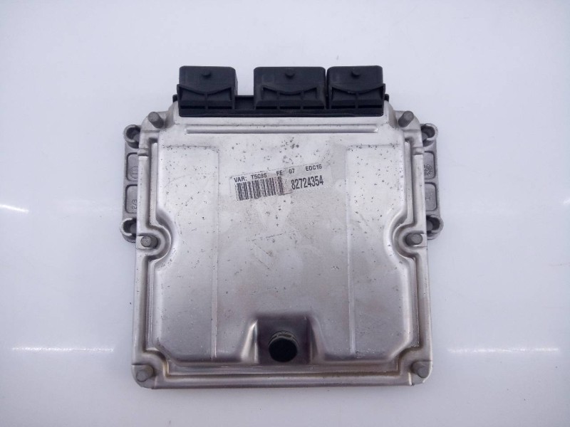 Recambio de centralita motor uce para peugeot 307 break / sw (s1) sw clim referencia OEM IAM 9647472780 0281011081 E3-B2-44-1