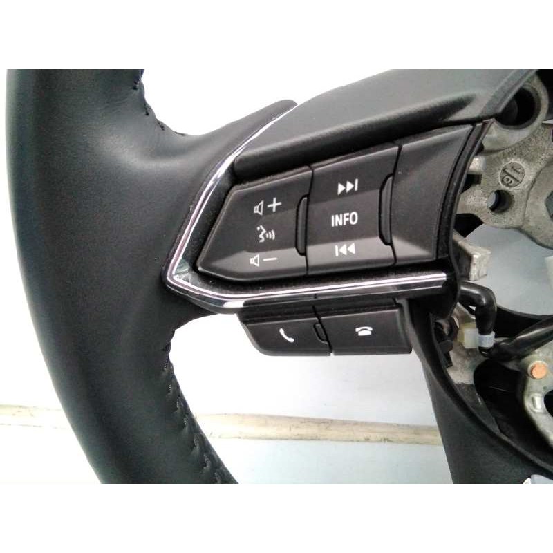 Recambio de volante para mazda cx-5 zenith 2wd referencia OEM IAM K0273 B62S181217 E2-B5-39-1
