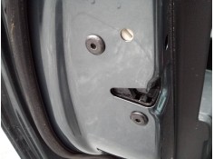 CERRADURA PUERTA TRASERA IZQUIERDA 