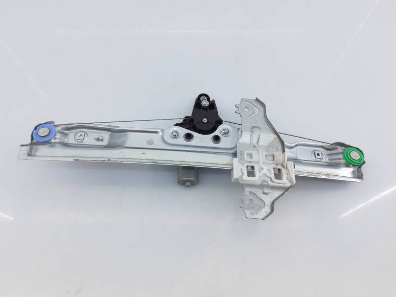 Recambio de elevalunas trasero derecho para nissan qashqai (j11) tekna referencia OEM IAM 827004EA0A  E2-A4-19-1