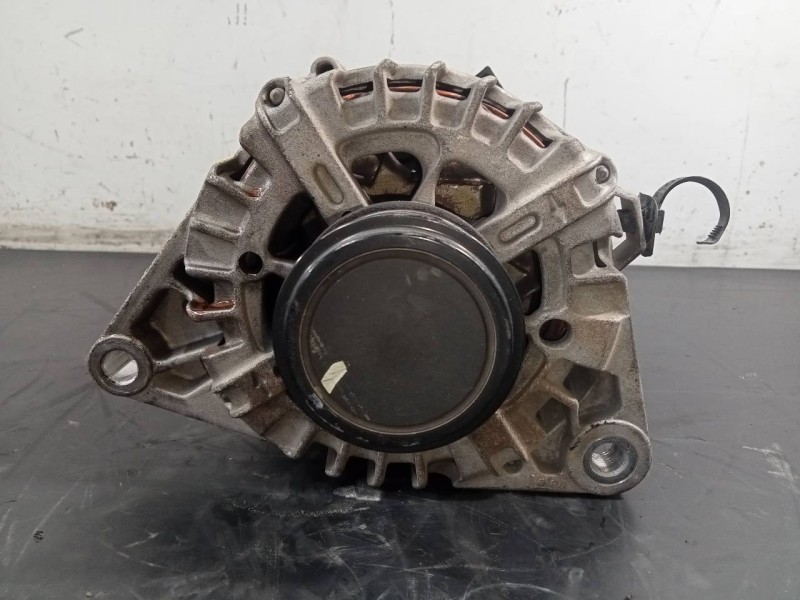 Recambio de alternador para kia carens ( ) drive referencia OEM IAM 373002A850 2611067 P3-B6-8-1