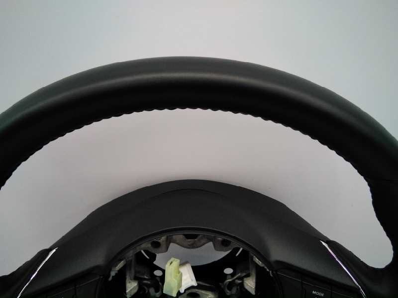 Recambio de volante para mazda cx-5 zenith 2wd referencia OEM IAM K0273 B62S181217 E2-B5-39-1