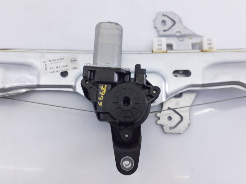 Recambio de elevalunas trasero derecho para nissan qashqai (j11) tekna referencia OEM IAM 827004EA0A  E2-A4-19-1
