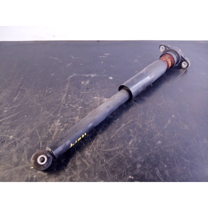 Recambio de amortiguador trasero izquierdo para kia carens ( ) drive referencia OEM IAM 55310A4250  P1-B4-8