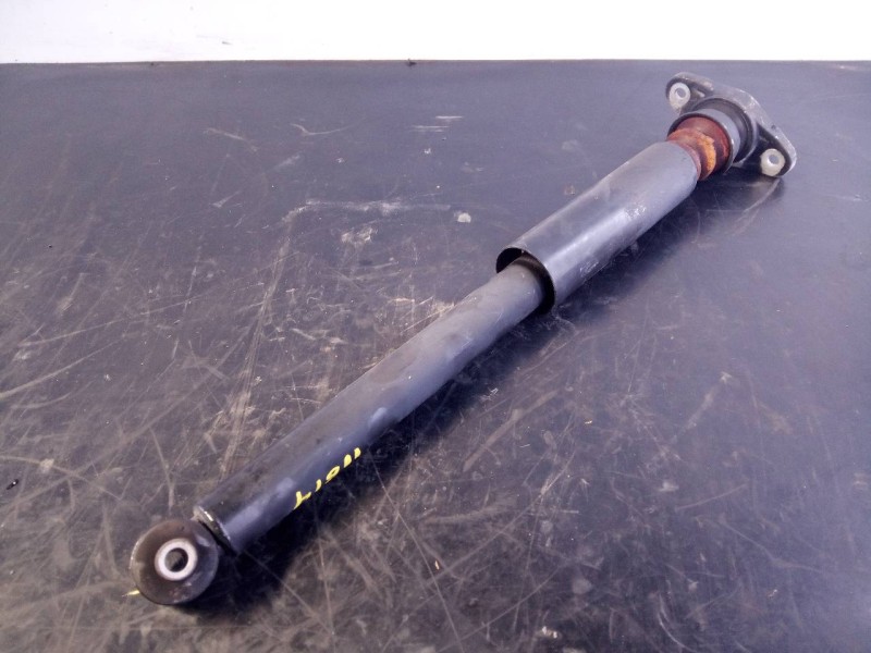 Recambio de amortiguador trasero izquierdo para kia carens ( ) drive referencia OEM IAM 55310A4250  P1-B4-8