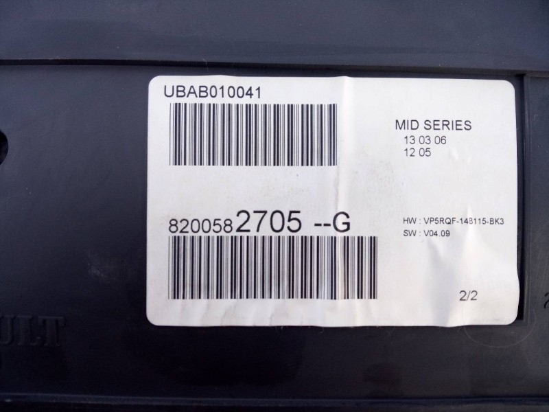 Recambio de cuadro instrumentos para renault clio iii 20 aniversario referencia OEM IAM 8200582705  E2-A1-35-1