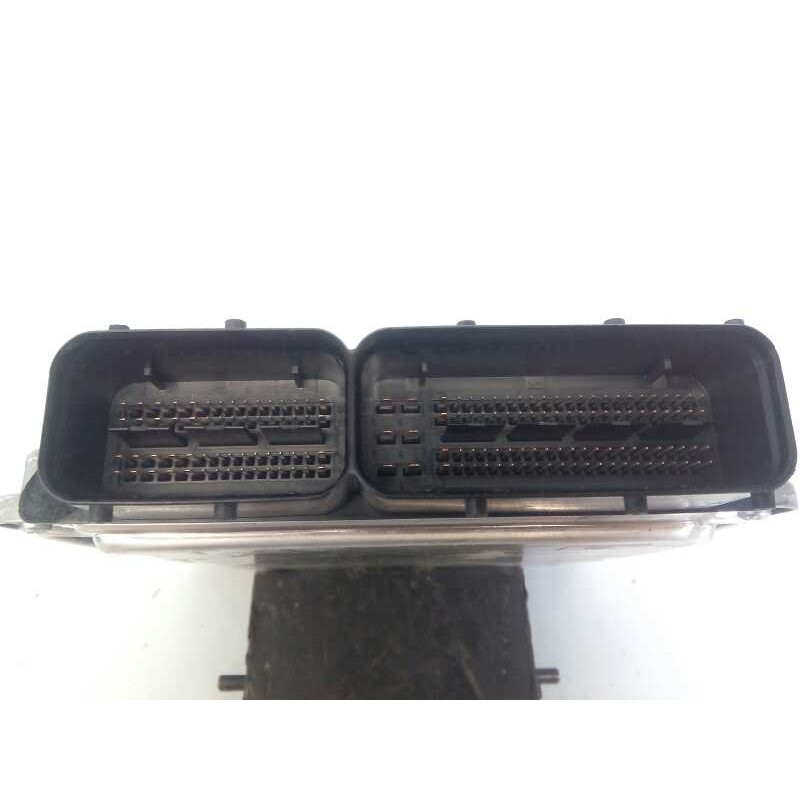 Recambio de centralita motor uce para skoda rapid active referencia OEM IAM 04L907309L 0281019175 E2-A1-3-3