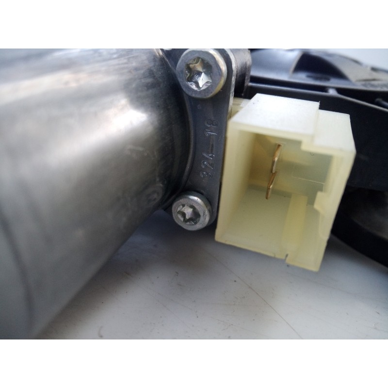 Recambio de elevalunas delantero izquierdo para seat ateca (kh7) xcellence referencia OEM IAM 5Q0959801B  E1-A5-40-2