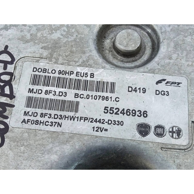 Recambio de centralita motor uce para opel combo d kasten l2h1 2,4t referencia OEM IAM   E3-A5-19-4