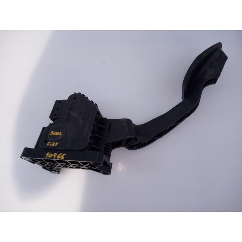 Recambio de pedal acelerador para fiat 500 l living (351) pop star referencia OEM IAM 55702020 26313A12 E3-A4-28-2
