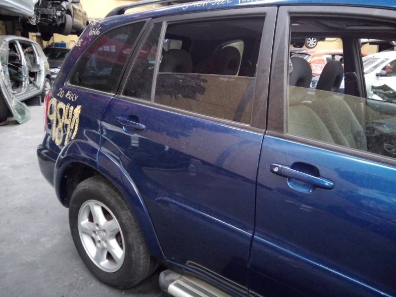 Recambio de puerta trasera derecha para toyota rav 4 (a2) 2.0 luna 4x4 (2003) referencia OEM IAM   