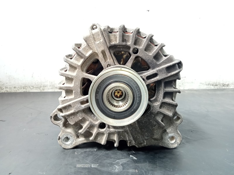 Recambio de alternador para audi a5 sportback (8t) 2.0 tdi (140kw) referencia OEM IAM 04L903017A  P3-B5-14-1