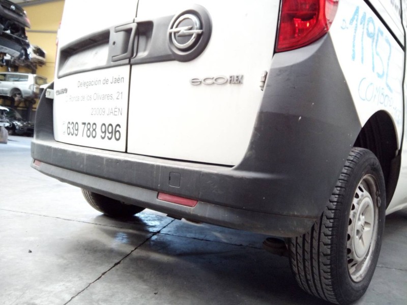 Recambio de paragolpes trasero para opel combo d kasten l2h1 2,4t referencia OEM IAM   