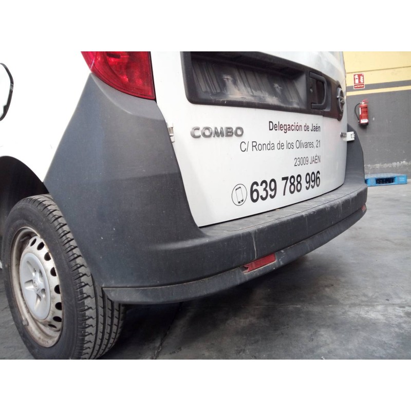 Recambio de paragolpes trasero para opel combo d kasten l2h1 2,4t referencia OEM IAM   